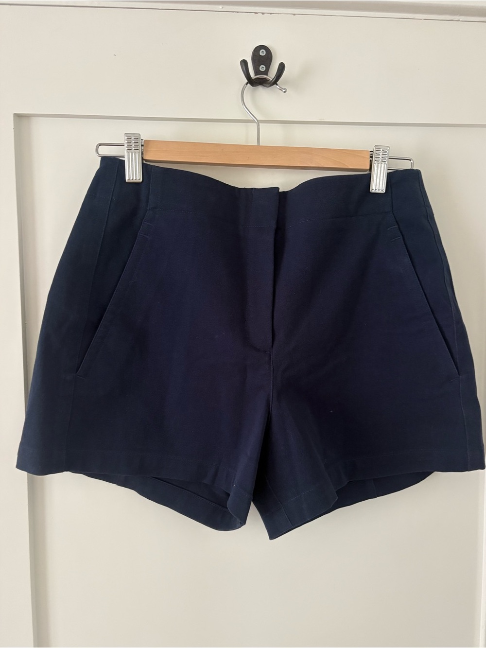 Kit and Ace Tailored Stretch Shorts Navy Blue— Cotton Rayon Blend size 8